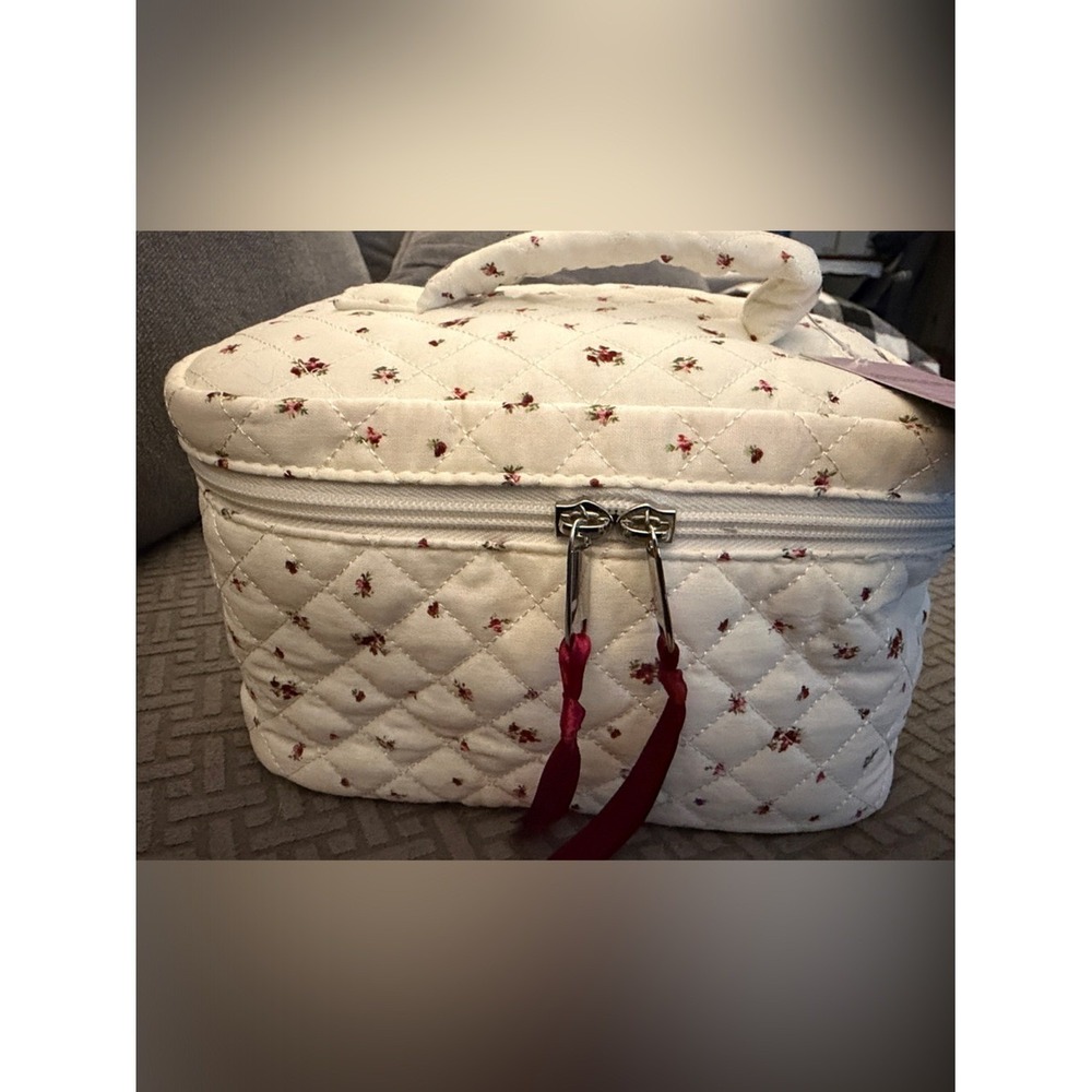 Quilted Cream Floralâ Cosmetic Case with Ribbon Zipper Pulls